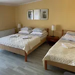 Altona Panzió 3*