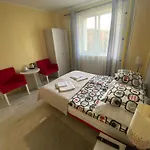 Altona Panzió 3*