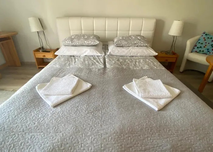 Altona فندق مبيت وإفطار